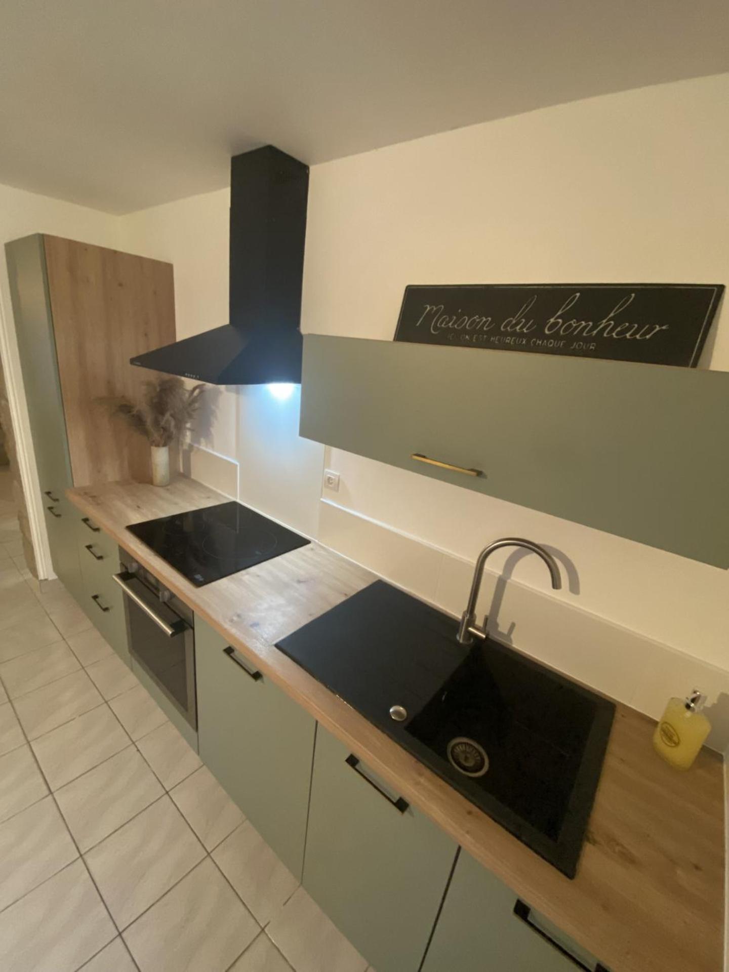 Appartement Tout Equipe 2 Chambres + Jardin Saix  Zewnętrze zdjęcie