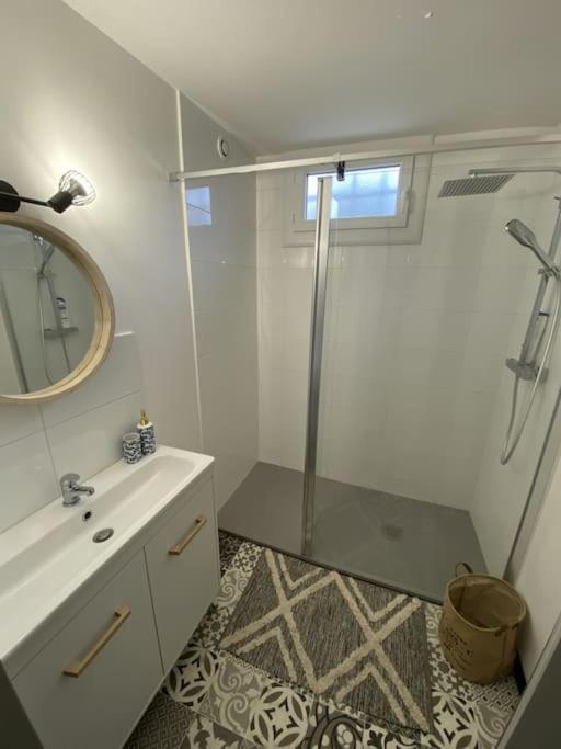 Appartement Tout Equipe 2 Chambres + Jardin Saix  Zewnętrze zdjęcie